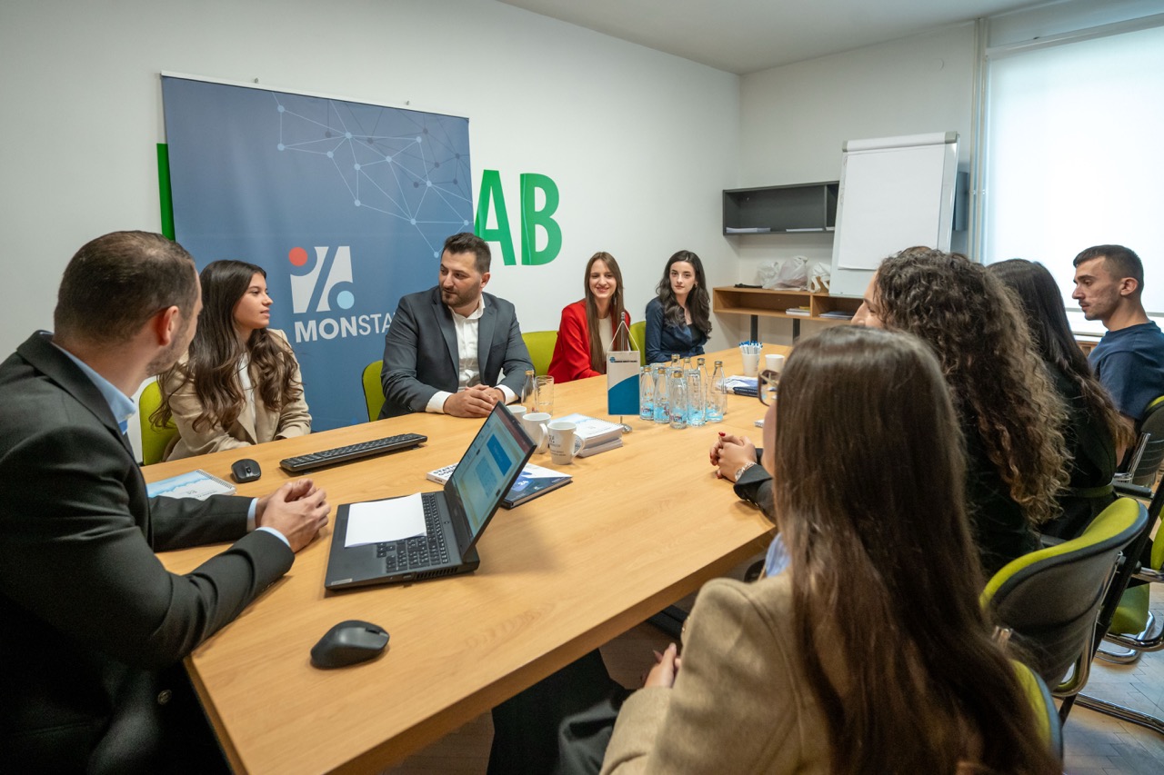 Fotogalerija susreta sa studentima Ekonomskog fakulteta 8